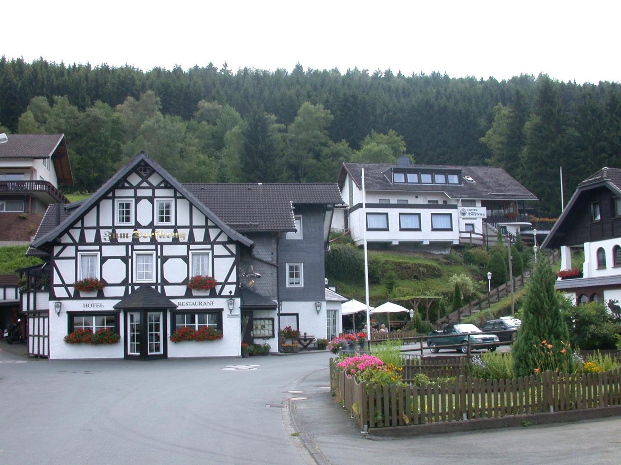 Hotel-Restaurant Zum Dorfkrug ヴィンターベルク エクステリア 写真